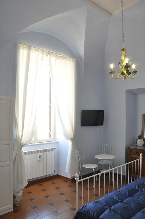 La Darsena B&B Civitavecchia Εξωτερικό φωτογραφία